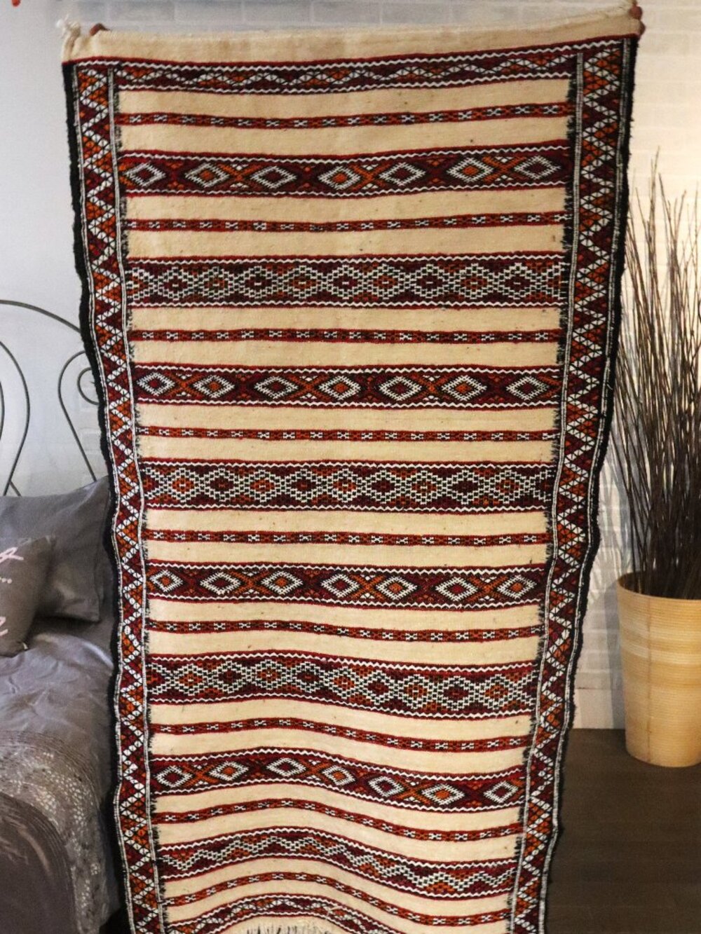 NEW Handmade Berber Moroccan Rug, Tribal rug, bohemian decor 37 by 67 in